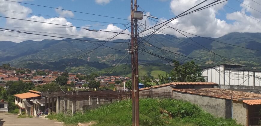TERRENO MULTI PROPOSITO EN TÁRIBA,  TÁCHIRA.